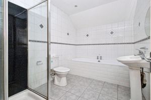 Photo 17- click for photo gallery